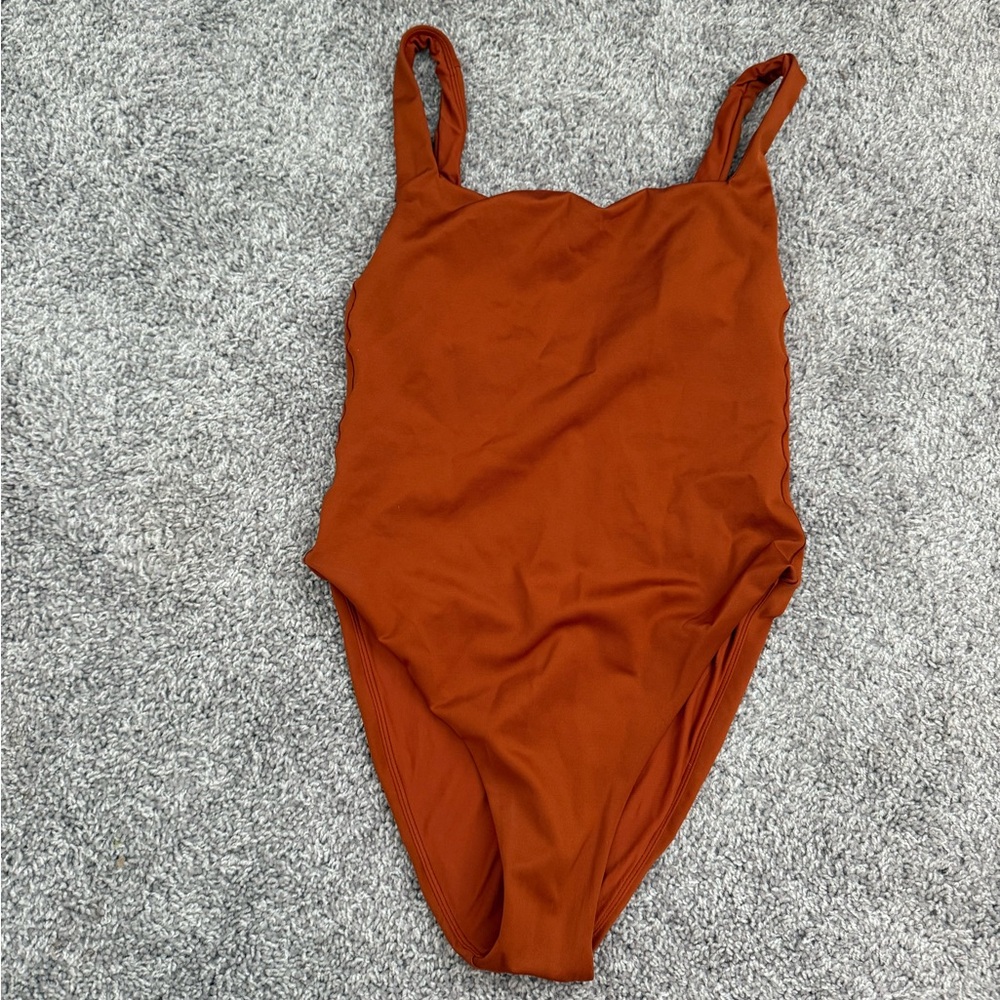 Left on Friday Bronze Streamline Suit
